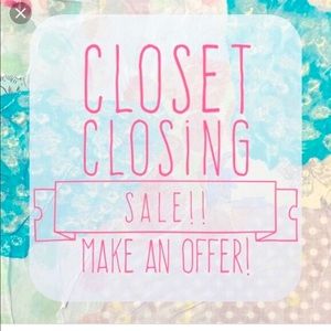 CLOSET CLOSING! Bundle or make a reasonable offer!